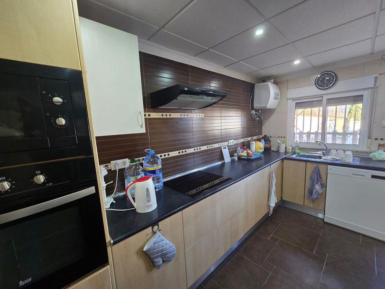 Property thumbnail 7