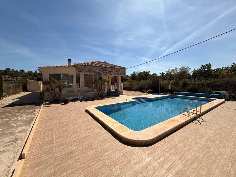Property thumbnail 9