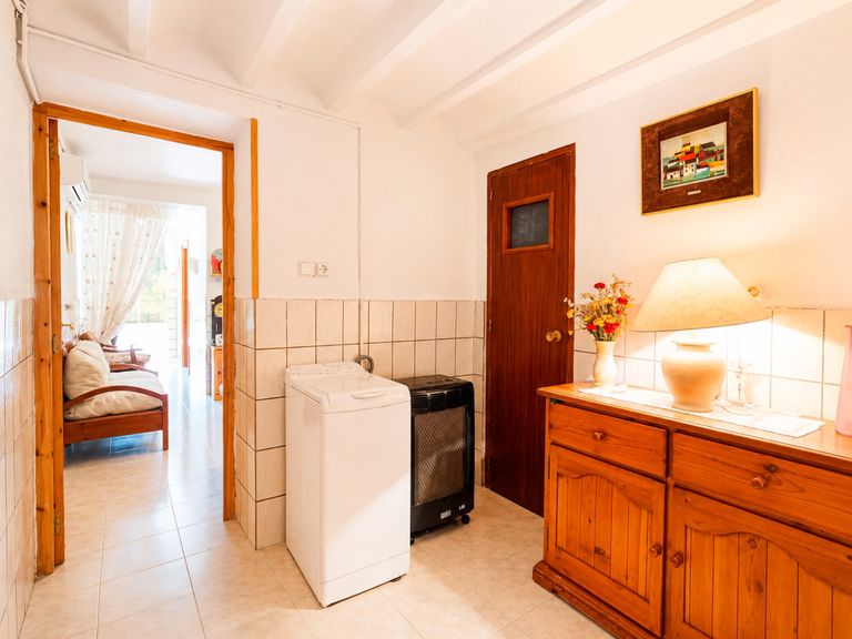 Property thumbnail 9
