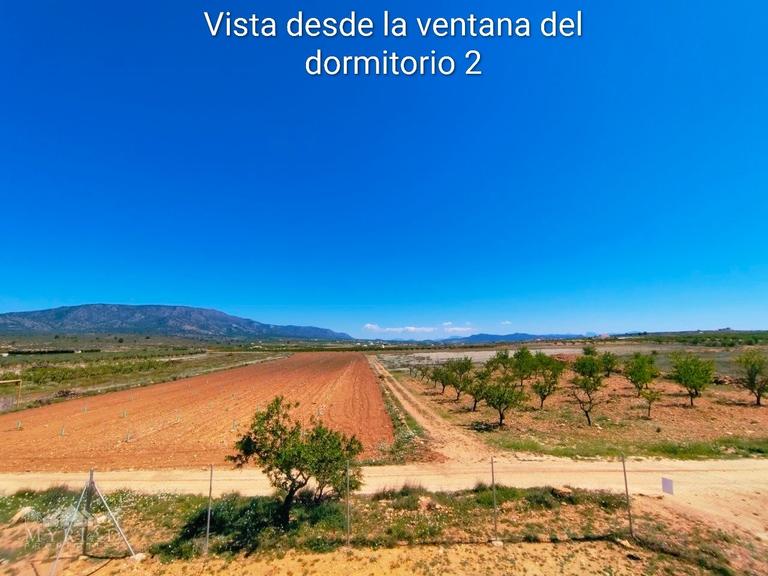 Property thumbnail 35