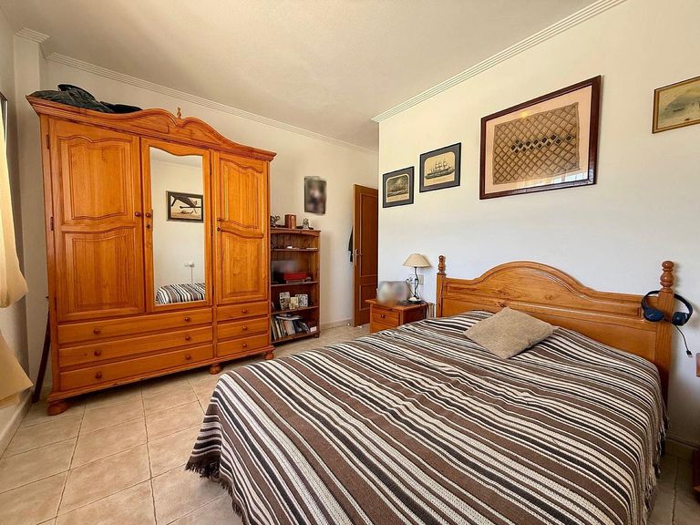 Property thumbnail 26
