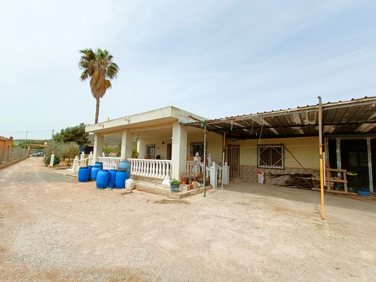 Property thumbnail 3
