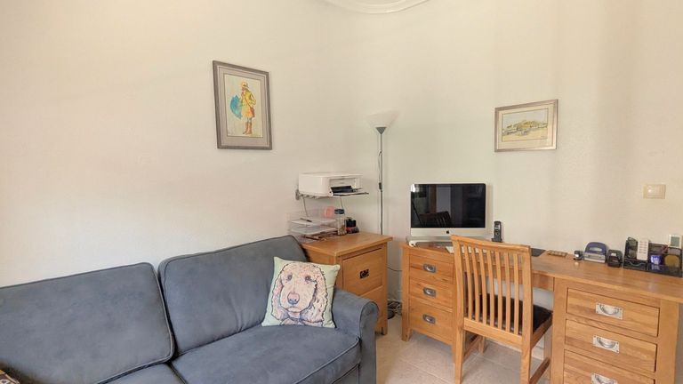 Property thumbnail 42