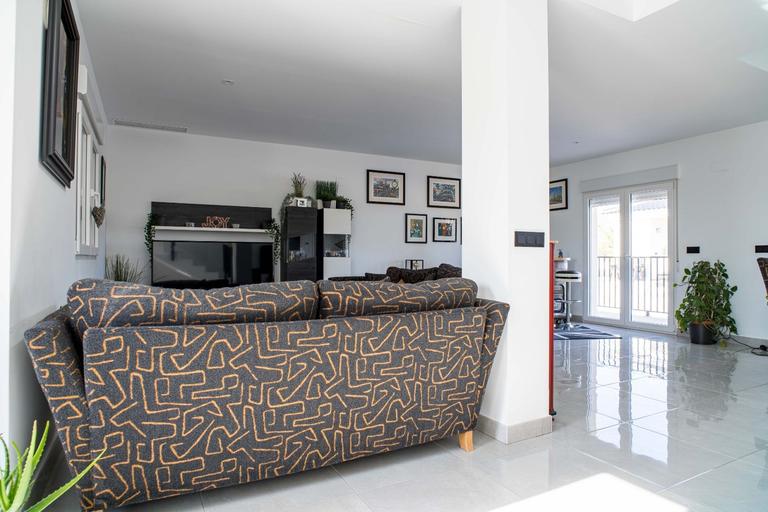 Property thumbnail 35