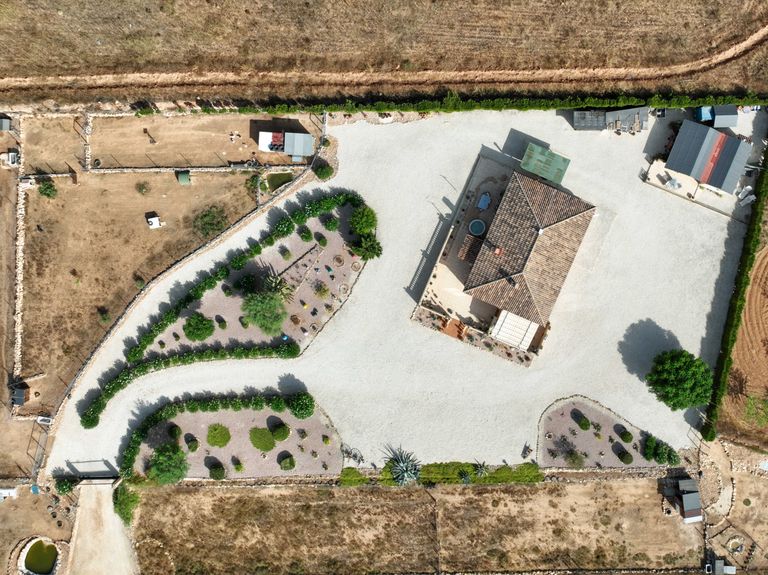 Property thumbnail 37