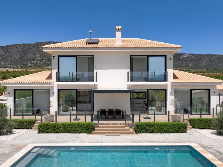 Property thumbnail 4