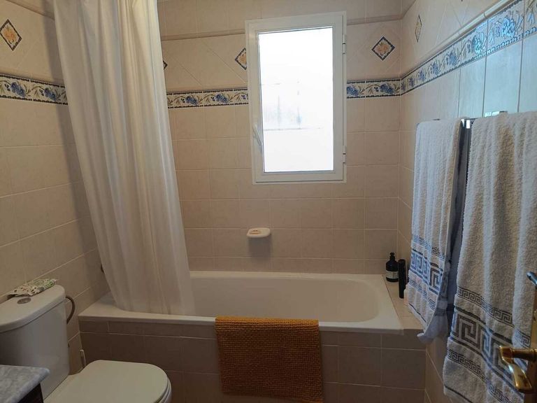 Property thumbnail 39