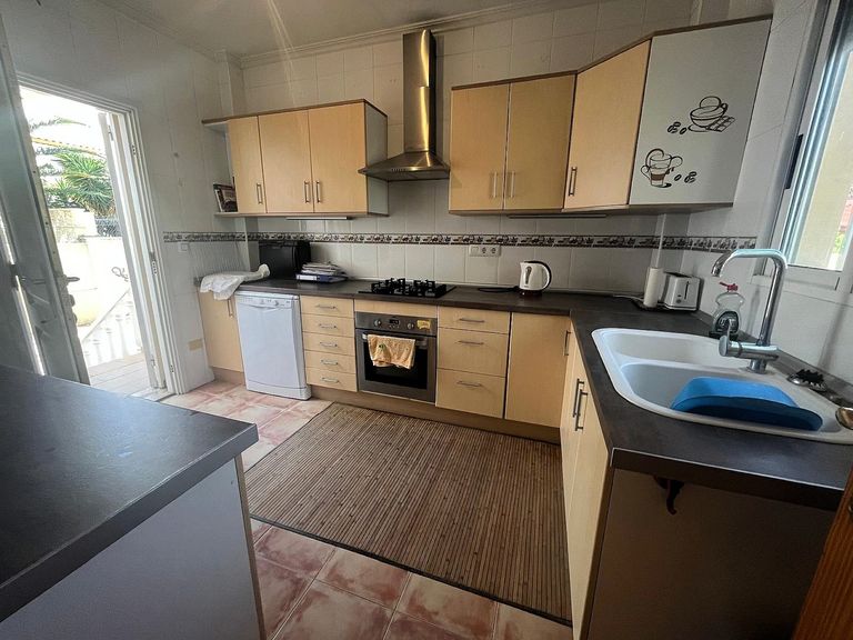 Property thumbnail 11