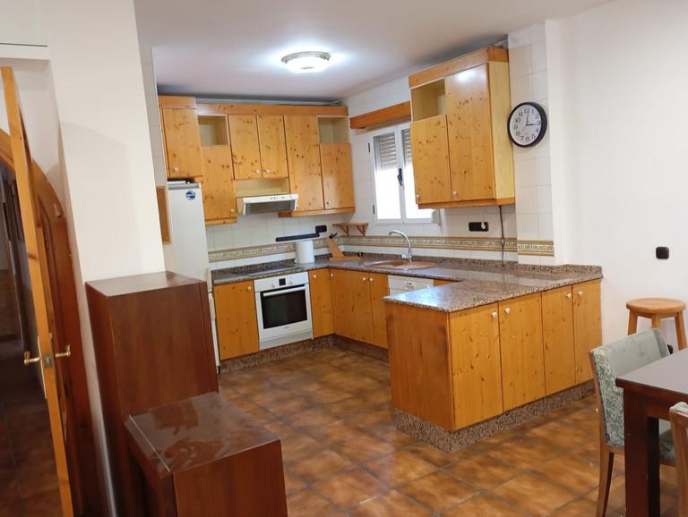 Property thumbnail 6