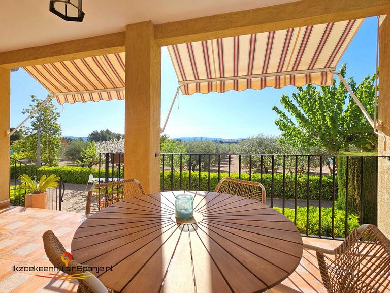 Property thumbnail 2