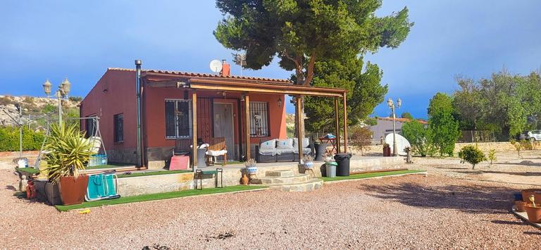 Property thumbnail 1