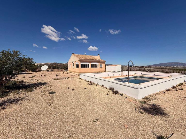 Property thumbnail 12