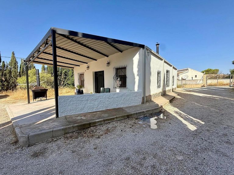 Property thumbnail 2