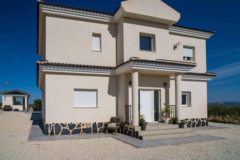 Property thumbnail 25