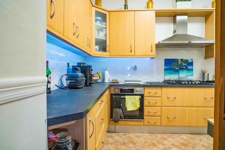 Property thumbnail 18