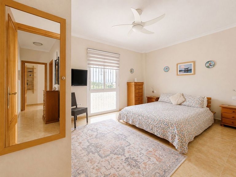 Property thumbnail 28