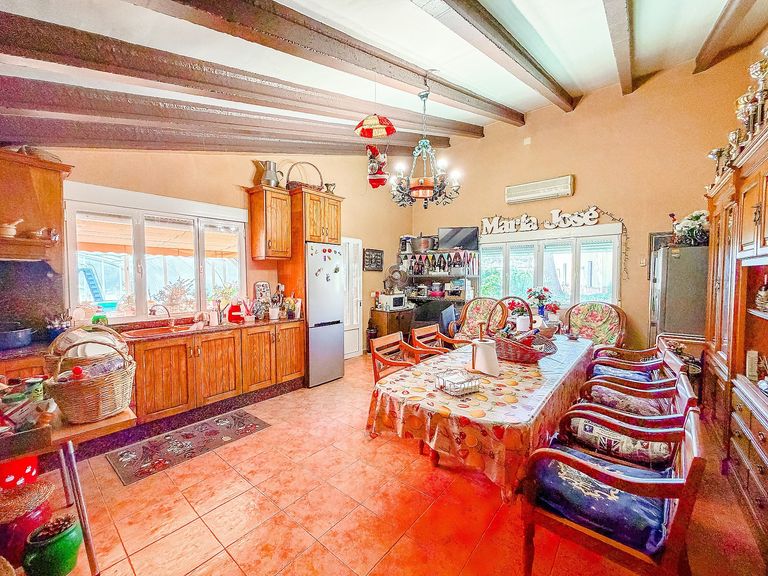 Property thumbnail 17