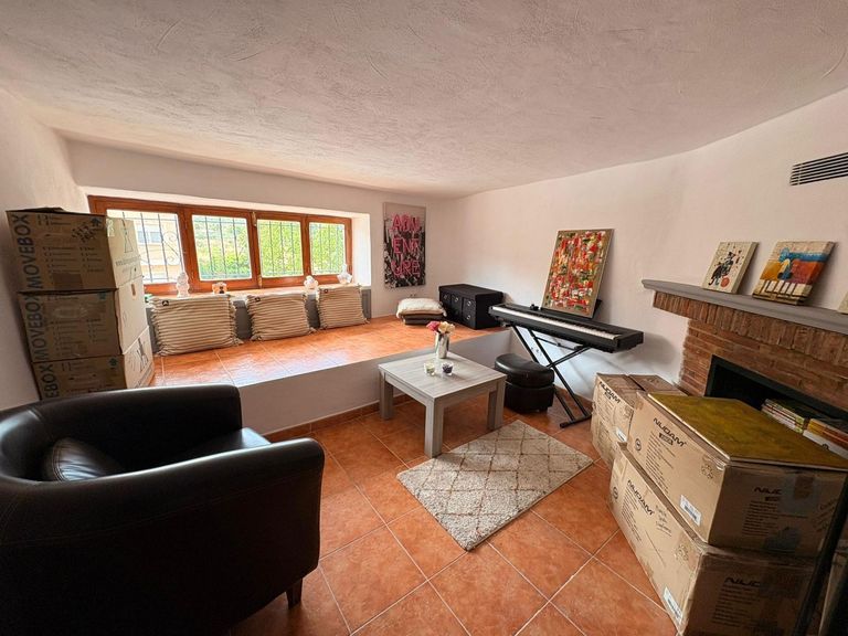 Property thumbnail 10