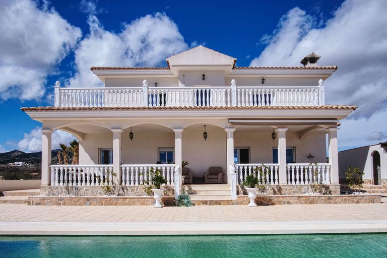 Property thumbnail 1