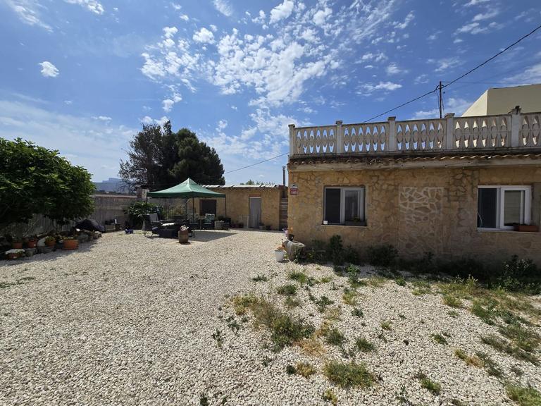 Property thumbnail 12