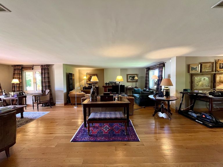 Property thumbnail 4