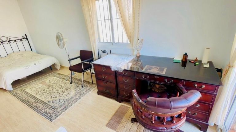 Property thumbnail 15