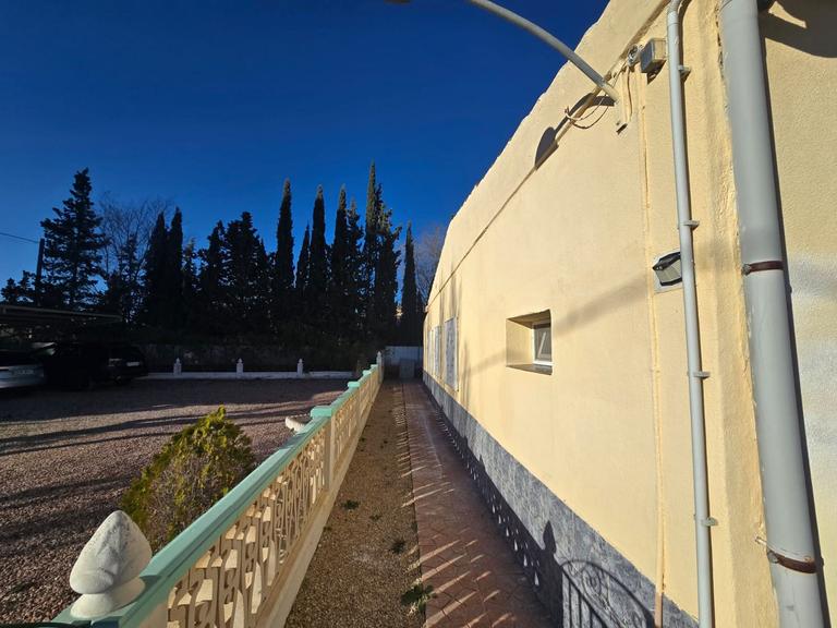 Property thumbnail 28