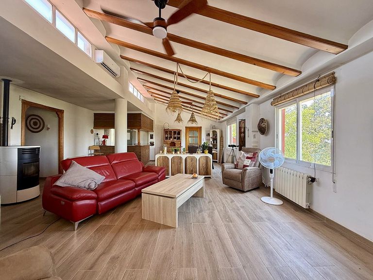 Property thumbnail 46