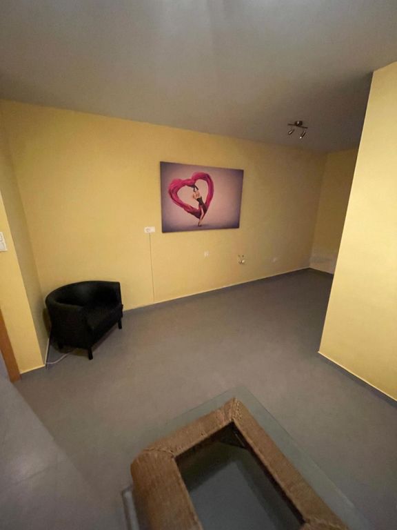 Property thumbnail 48