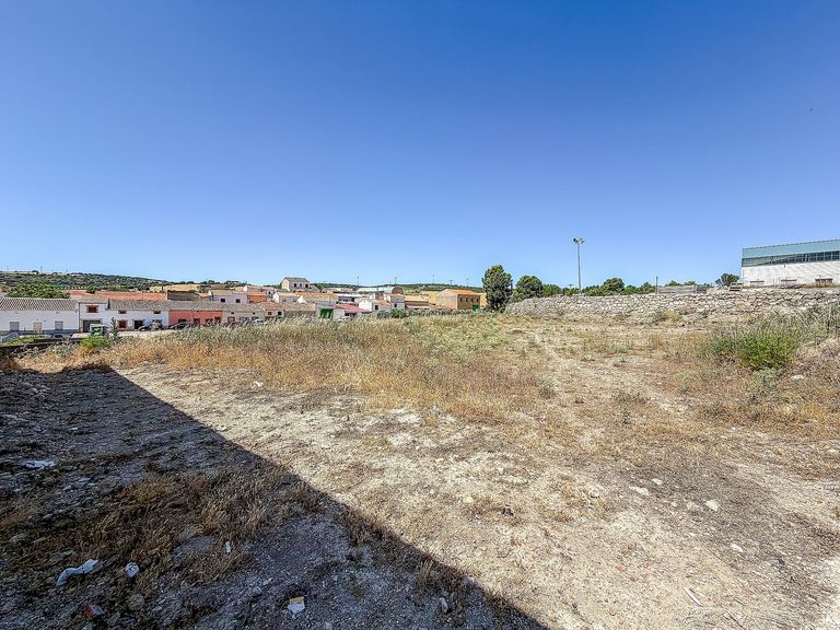 Property thumbnail 12