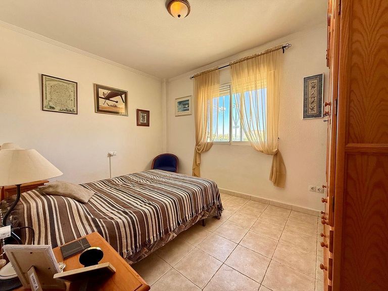 Property thumbnail 25