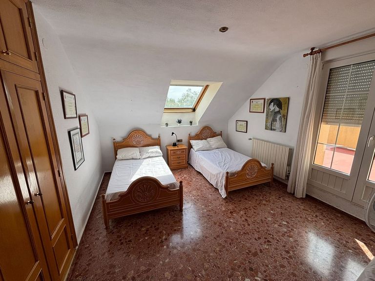 Property thumbnail 25