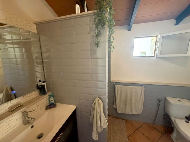 Property thumbnail 43