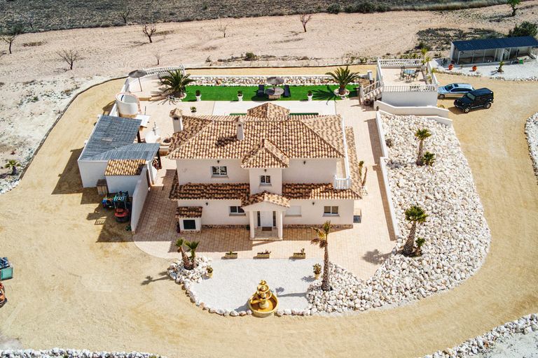 Property thumbnail 7