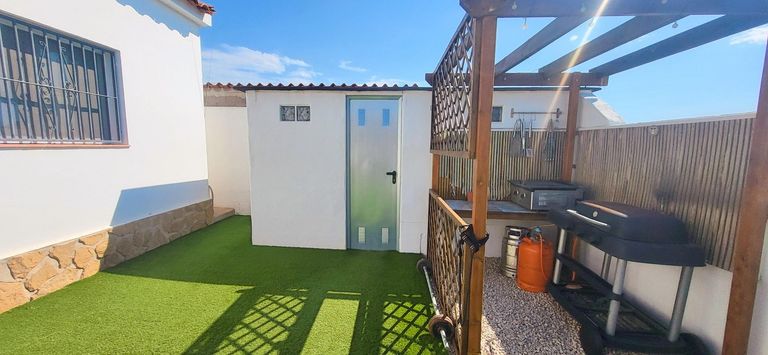 Property thumbnail 12