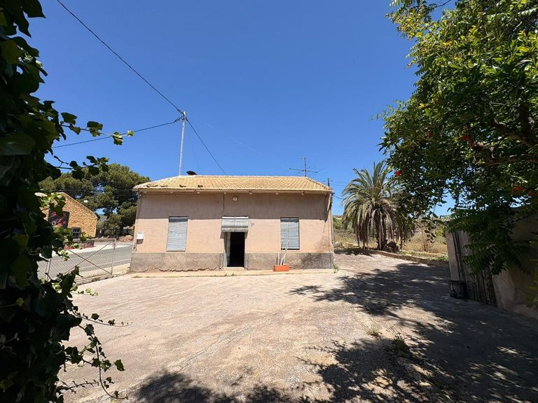 Property thumbnail 3