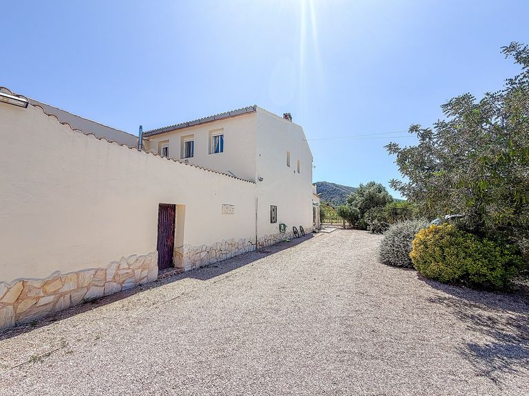 Property thumbnail 18