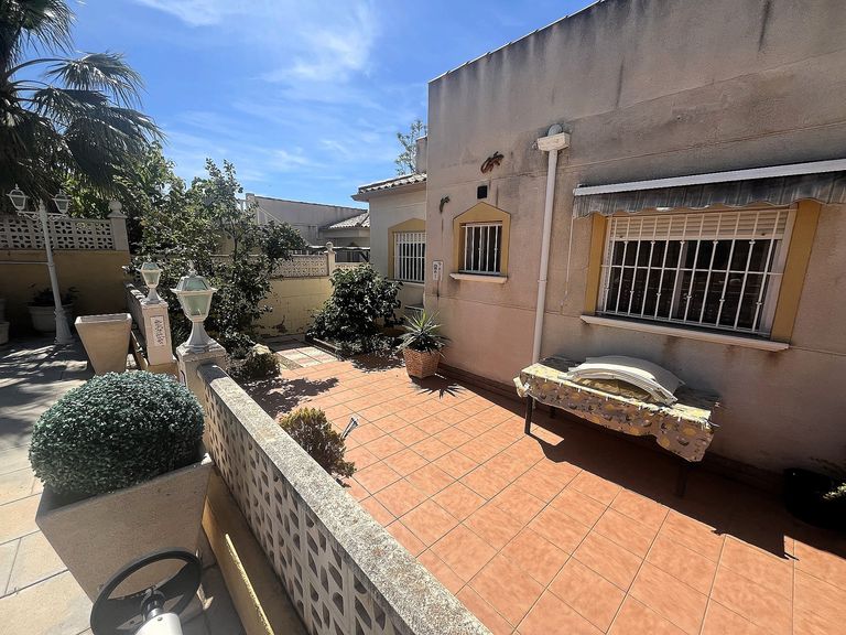 Property thumbnail 28