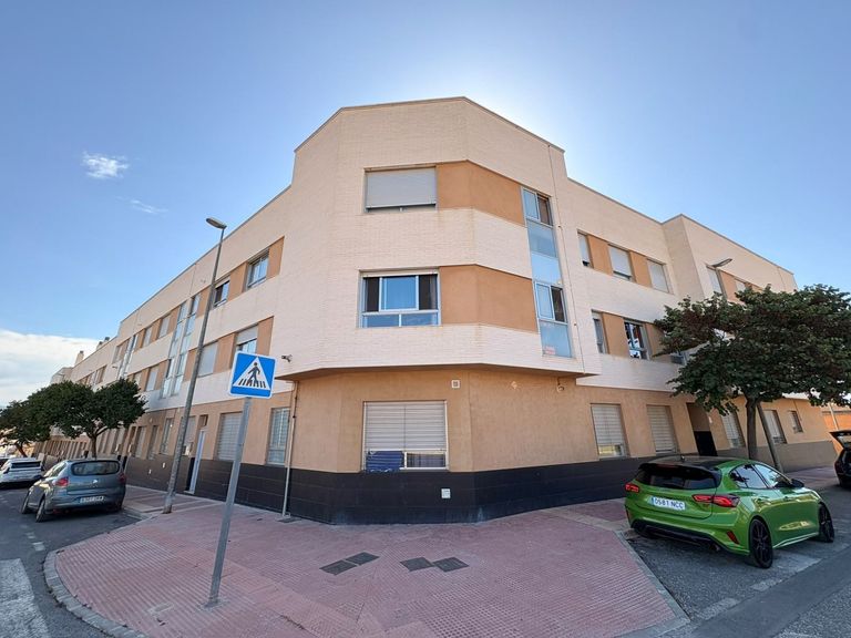 Property thumbnail 1