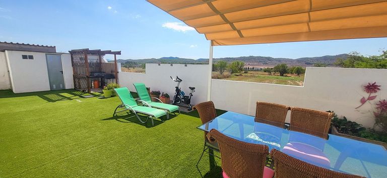 Property thumbnail 9