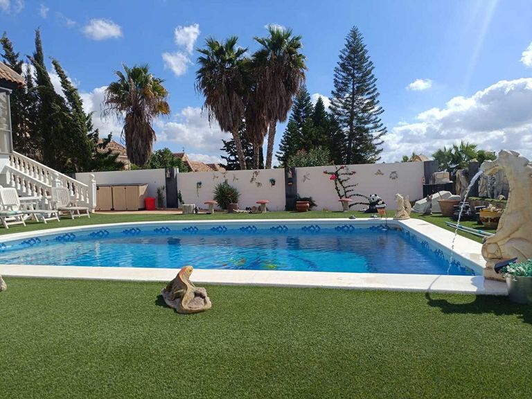 Property thumbnail 12