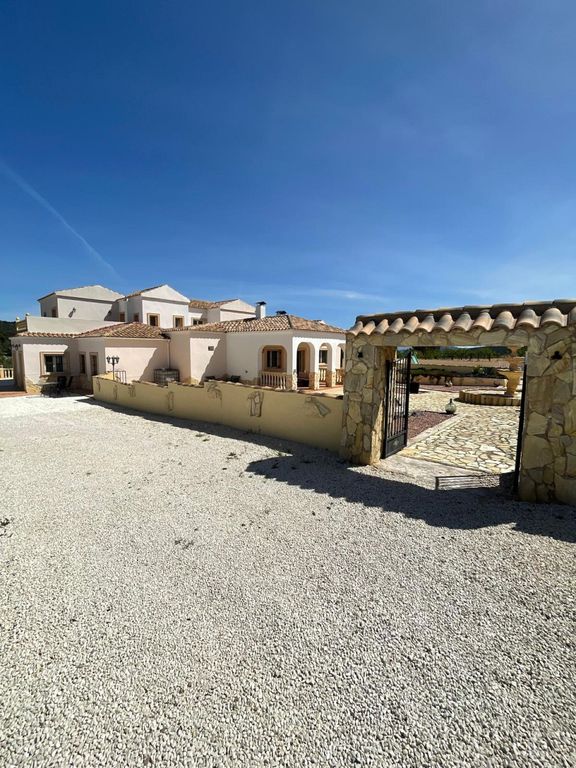 Property thumbnail 46
