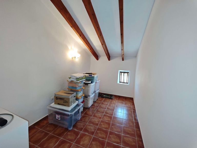 Property thumbnail 14