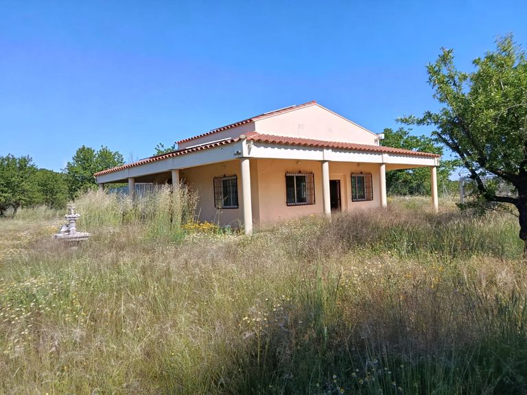 Property thumbnail 1