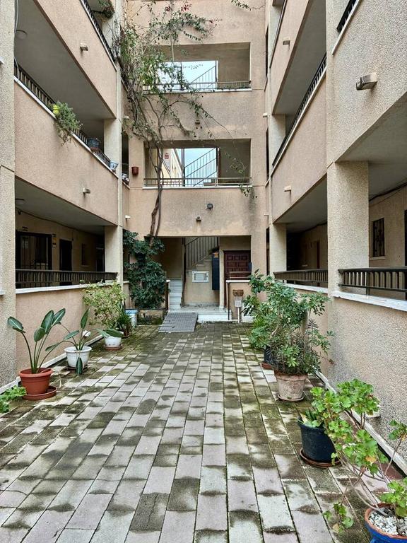 Property thumbnail 1