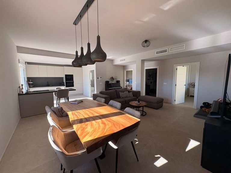 Property thumbnail 26