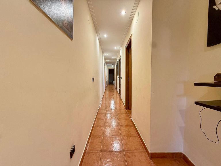 Property thumbnail 11