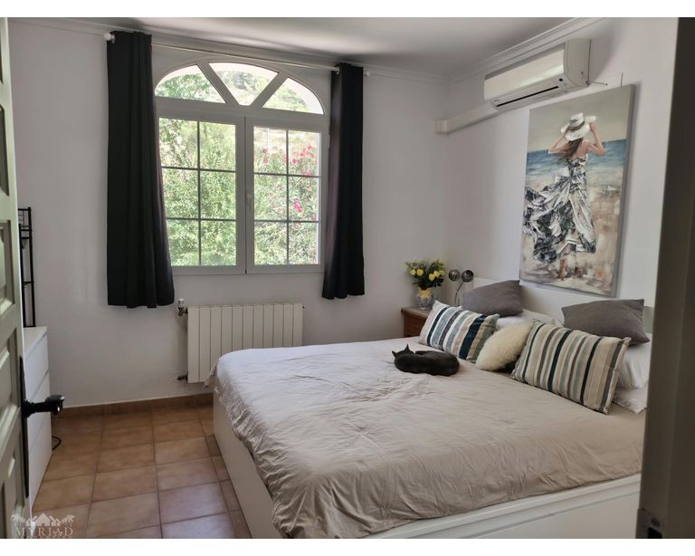Property thumbnail 10
