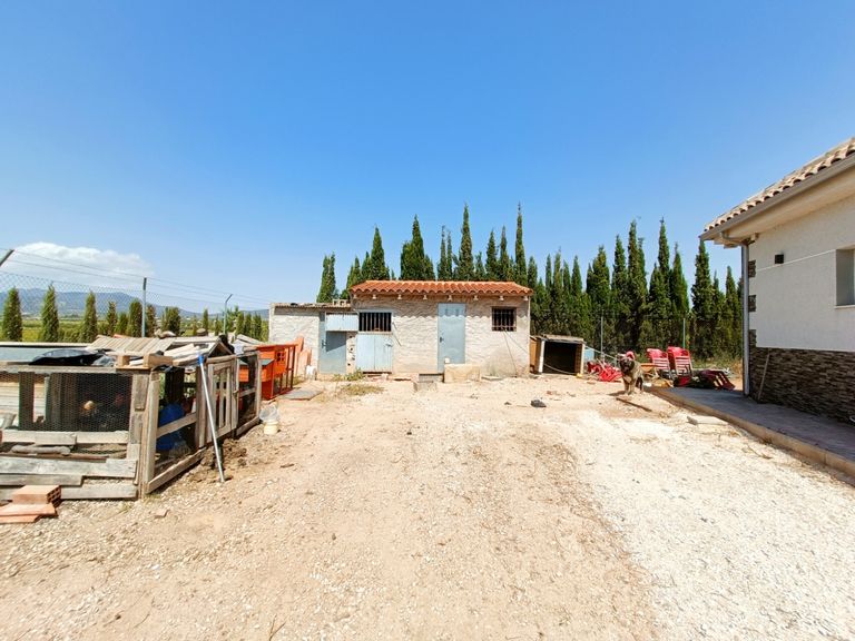 Property thumbnail 7