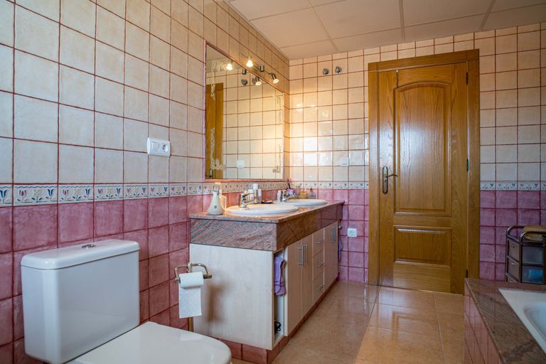 Property thumbnail 45